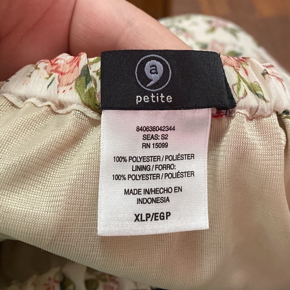 Vintage floral skirt. - Picture 4 of 4